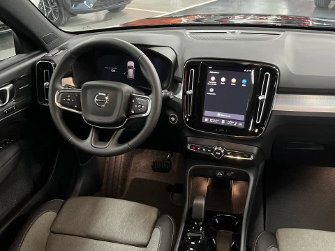 Volvo XC40 XC40 B3 PLUS BLACK EDITION