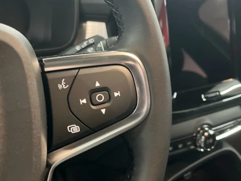 Volvo XC40 XC40 B3 PLUS BLACK EDITION