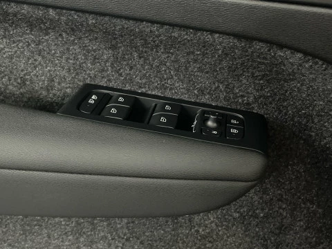 Volvo XC40 XC40 B3 PLUS BLACK EDITION