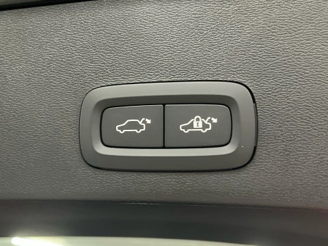 Volvo XC40 XC40 B3 PLUS BLACK EDITION