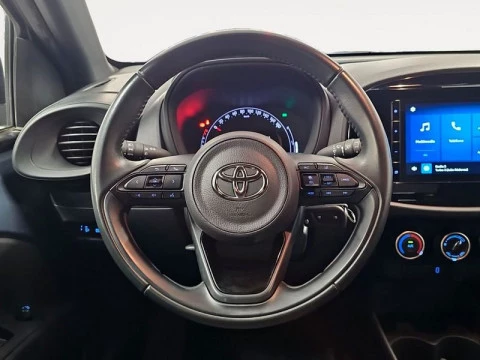 Toyota Aygo X Cross 1.0 VVT-I 72CV Play