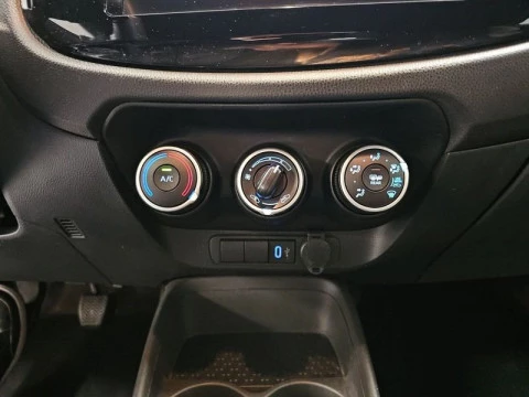 Toyota Aygo X Cross 1.0 VVT-I 72CV Play