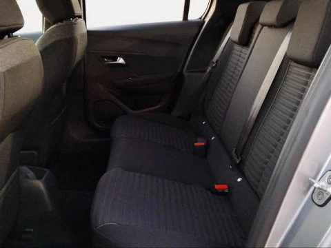 Peugeot 208 PureTech 100 Active 75 kW (100 CV)