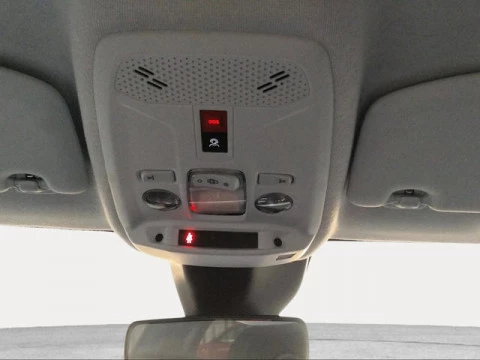 Peugeot 208 PureTech 100 Active 75 kW (100 CV)