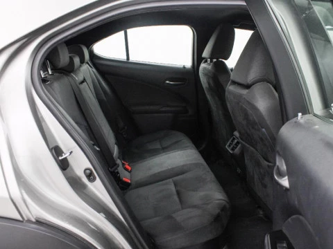 Lexus UX 2.0 250H BUSINESS AUTO 184 5P
