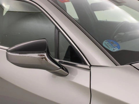 Lexus UX 2.0 250H BUSINESS AUTO 184 5P
