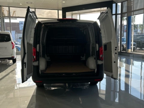 Mercedes-Benz Vito Nuevo Vito 110 CDI Furgón PRO Larga