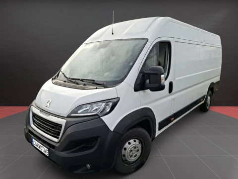 Peugeot Boxer L4H2 Premium 140CV – Gran Volumen Versátil con 55.000 km ¡Desde 410 €/mes!