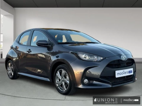 Toyota Yaris TOYOTA 120H e-CVT 5P Active Tech