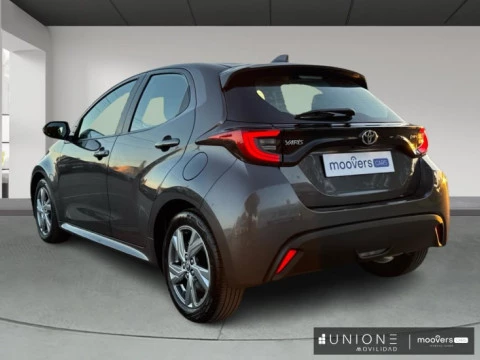 Toyota Yaris TOYOTA 120H e-CVT 5P Active Tech