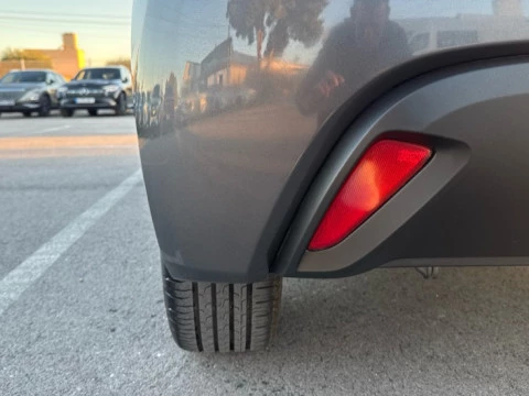 Toyota Yaris TOYOTA 120H e-CVT 5P Active Tech