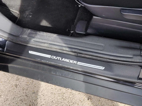 Mitsubishi Outlander  220DI-D Motion 2WD 5pl.