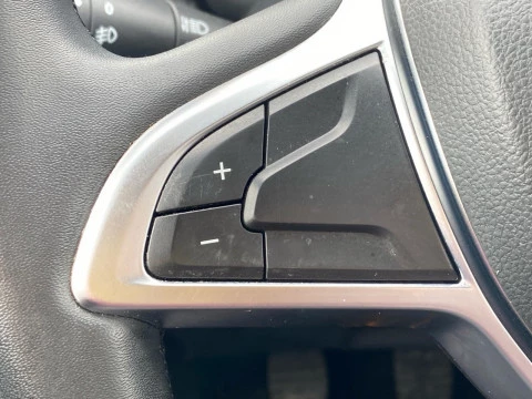 Dacia Sandero SL Trotamundos TCE 66kW (90CV)