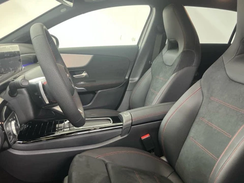 Mercedes-Benz Clase A 250 e con tecnología híbrida EQ
