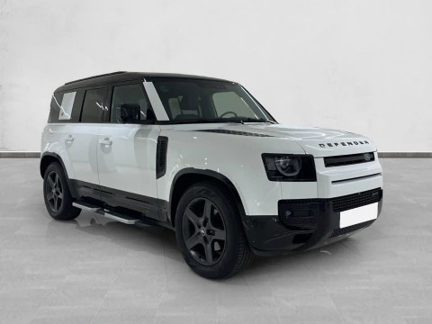 Land Rover Defender 3.0D I6 250 X-Dyn SE 110 AT 4WD MHEV