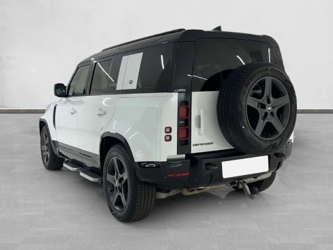 Land Rover Defender 3.0D I6 250 X-Dyn SE 110 AT 4WD MHEV