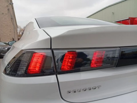 Peugeot 508 Business Line BlueHDi 96kW S&S EAT8