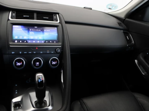 Jaguar E-PACE 2.0 D 110KW 4WD 5P