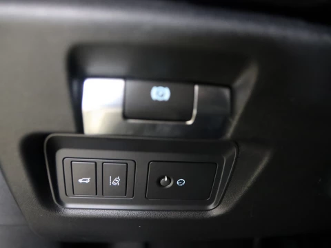 Jaguar E-PACE 2.0 D 110KW 4WD 5P