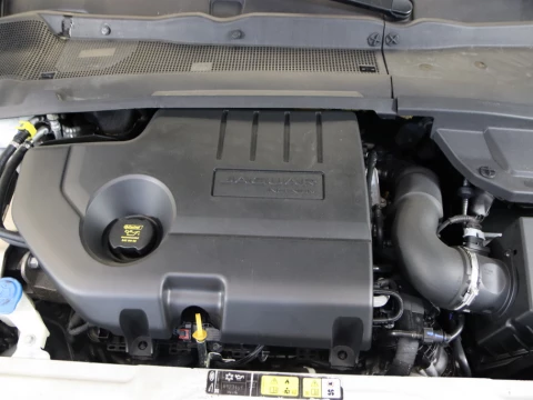 Jaguar E-PACE 2.0 D 110KW 4WD 5P