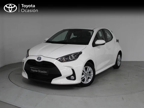 Toyota Yaris 1.5 120H Business Plus