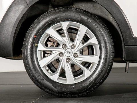 Hyundai Tucson 1.6 CRDI 85kW (116CV) 48V SLE 4X2