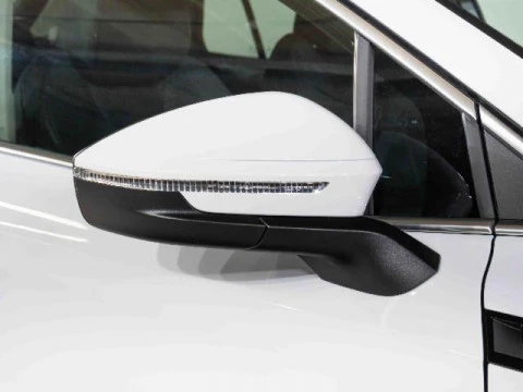 Skoda Elroq 150 kW (204 CV) 63 kWh (59 kwh neta)