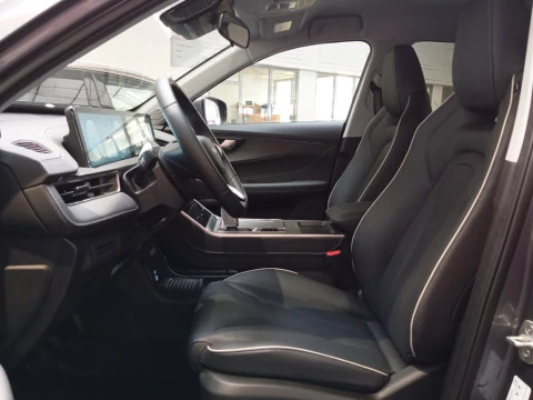 EBRO S400 1.5 DHE HEV Excellence CVT