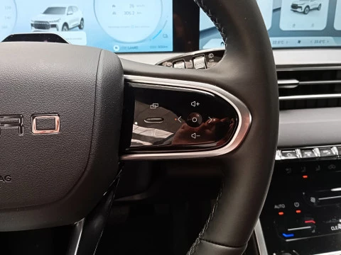 EBRO S400 1.5 DHE HEV Excellence CVT