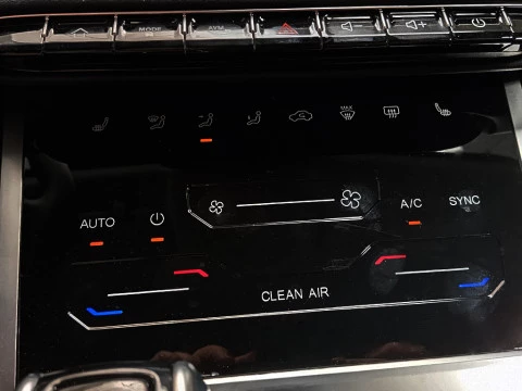 EBRO S400 1.5 DHE HEV Excellence CVT