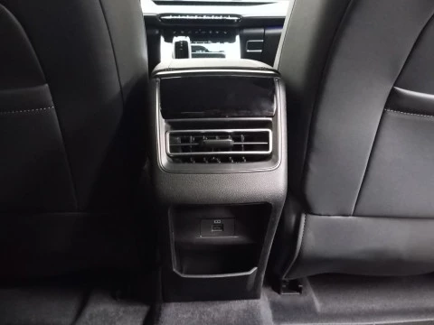 EBRO S400 1.5 DHE HEV Excellence CVT