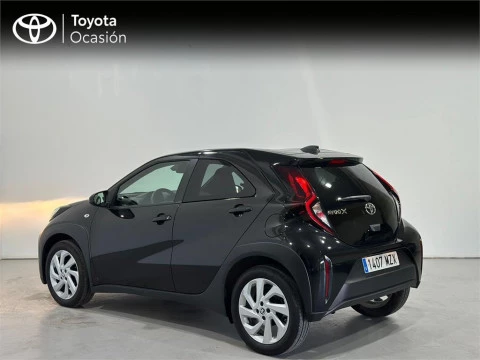 Toyota Aygo X Cross Play MT
