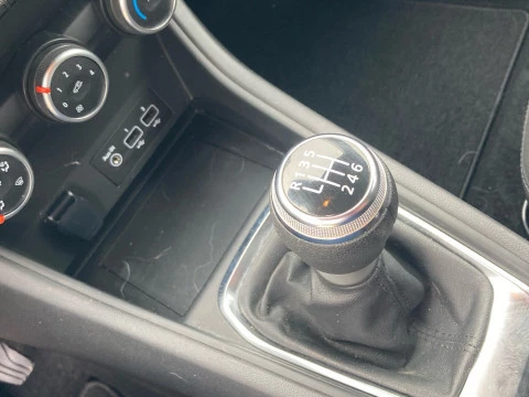 Renault Captur  TCe Equilibre 67kW