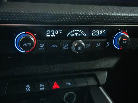 Audi A1 Sportback Adrenal Black 30TFSI 85kW S tr