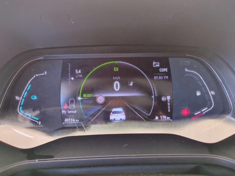 Renault Captur techno E-Tech híbrido 105 kW (145CV)