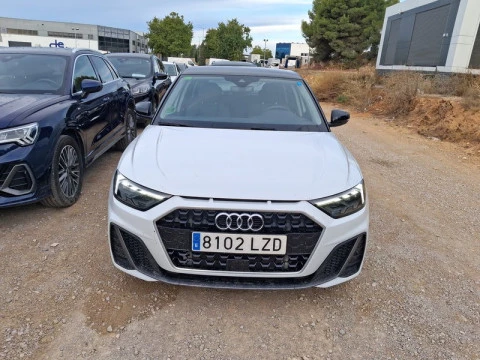 Audi A1 Sportback Adrenalin 30 TFSI 81kW S tron