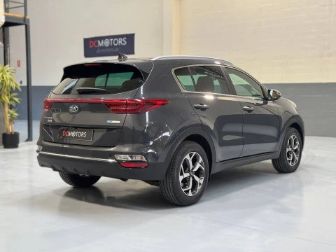 Kia Sportage 1.6 MHEV Drive Plus 100kW (136CV) 4x2