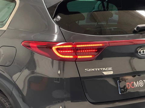 Kia Sportage 1.6 MHEV Drive Plus 100kW (136CV) 4x2