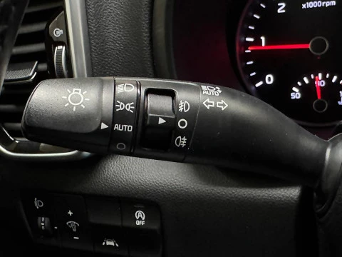 Kia Sportage 1.6 MHEV Drive Plus 100kW (136CV) 4x2