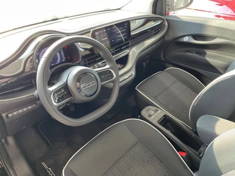 Fiat 500 Monotrim Hb 320km 85kW (118CV)