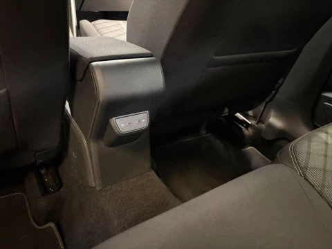 Volkswagen Taigo R-Line 1.0 TSI 85 kW (115 CV) DSG