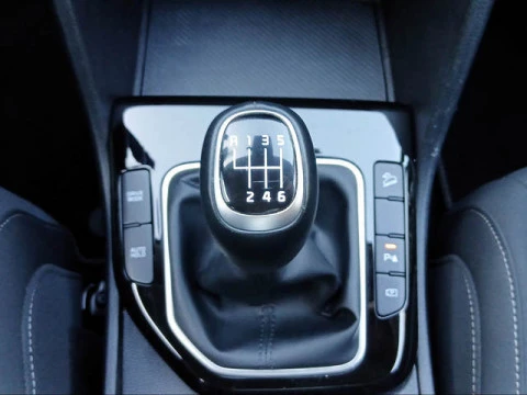 Kia Sportage 1.6 T-GDi MHEV Drive 4x2 118 kW (160 CV)