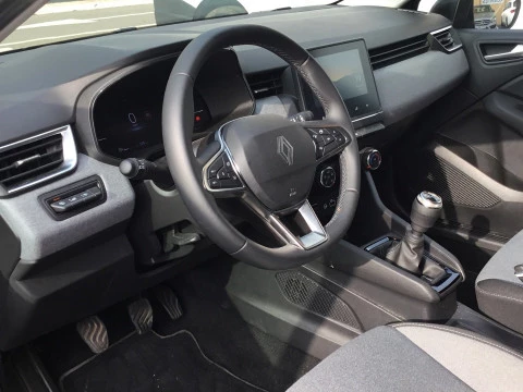 Renault Clio   TCe Evolution 67kW