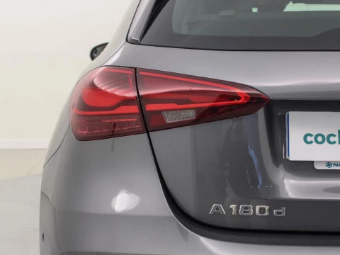 Mercedes-Benz Clase A 2.0 A 180 D DCT 116 5P
