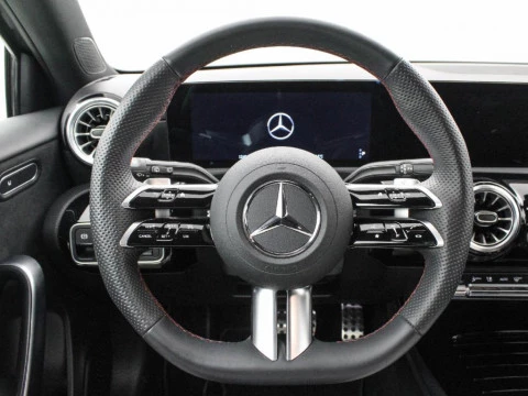 Mercedes-Benz Clase A 2.0 A 180 D DCT 116 5P