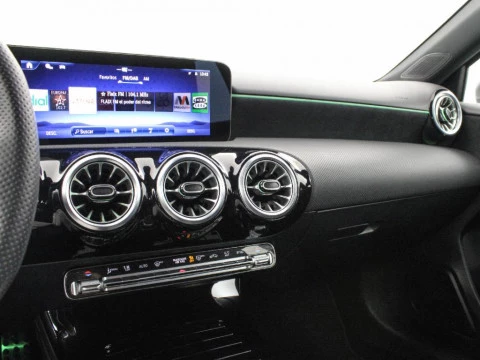 Mercedes-Benz Clase A 2.0 A 180 D DCT 116 5P