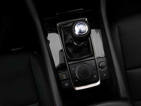 Mazda3 (2022) E-SKYACTIV X 2.0 137 KW (186 CV) MT HOMURA