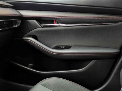 Mazda3 (2022) E-SKYACTIV X 2.0 137 KW (186 CV) MT HOMURA