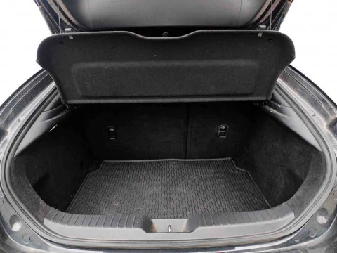 Mazda3 (2022) E-SKYACTIV X 2.0 137 KW (186 CV) MT HOMURA