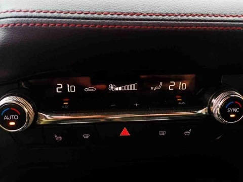 Mazda3 (2022) E-SKYACTIV X 2.0 137 KW (186 CV) MT HOMURA